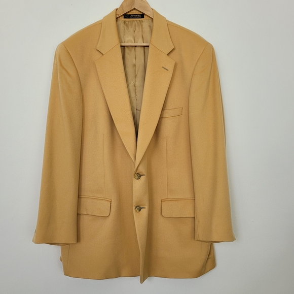 Corporate Image for Tom James Other - 100% Cashmere men's gold sport coat 48R